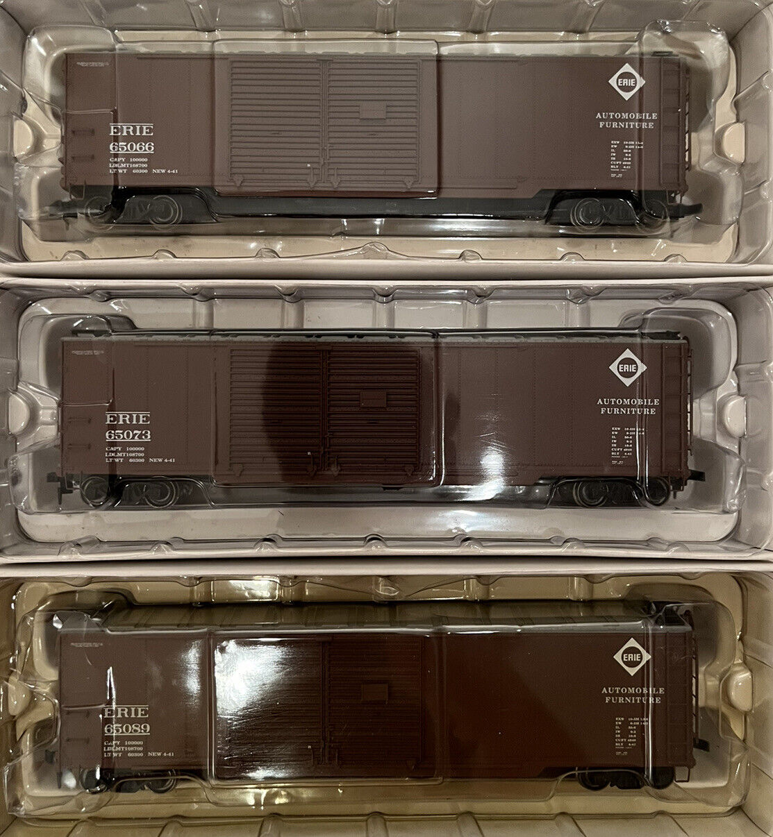 HO Lot of 3 Proto 2000 Erie 50’ Automobile Boxcars Set #2 Metal Wheels